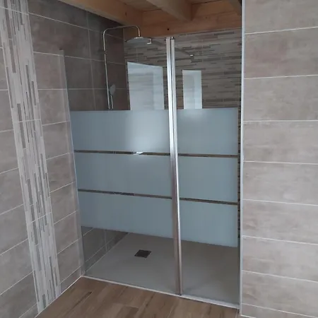 Le Meygalhome Dom wakacyjny *